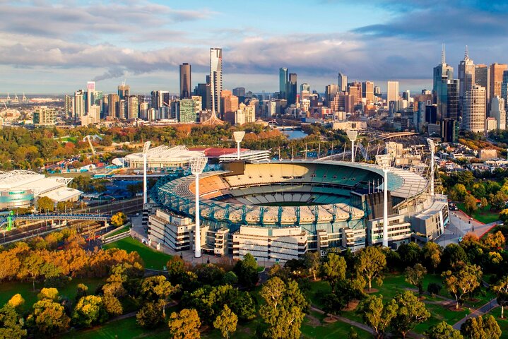 Guided tour behind the scenes at the Melbourne Cricket Ground along the Yarra River
