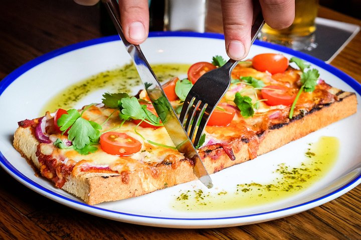 Food tasting in a hidden laneway in central Melbourne