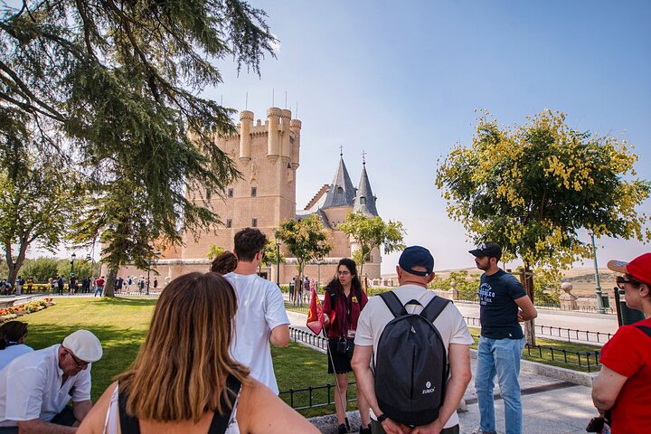 Acueducto romano de Segovia sobre la plaza del Azoguejo