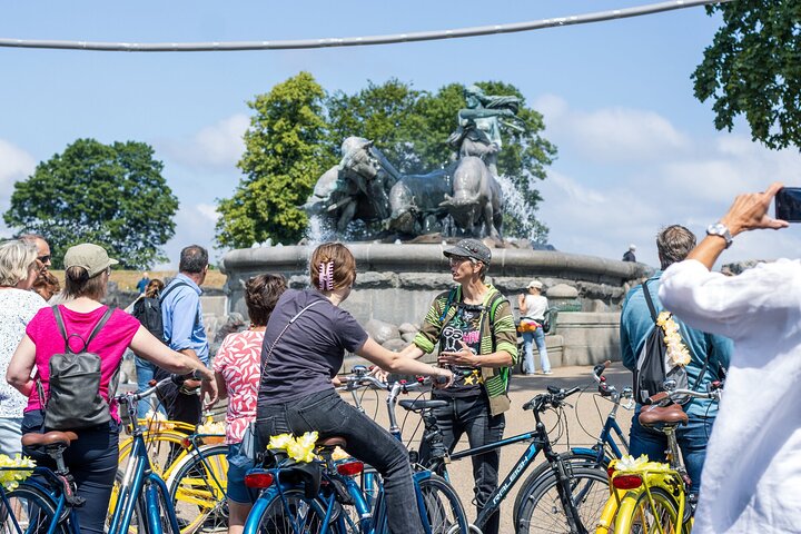Copenhague à vélo avec un guide local – Vester Voldgade 2A, 1552 Copenhague, Danemark (photo 1)