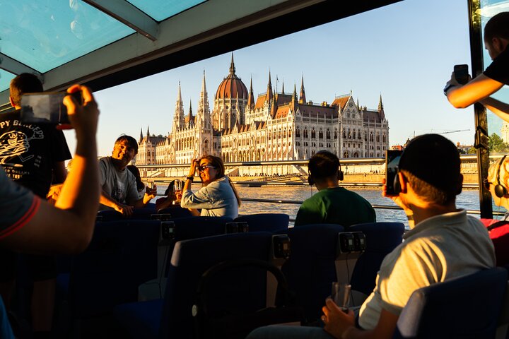 Croisière Legenda sur le Danube – Jane Haining rakpart, embarcadère Dock 11, 1052 Budapest (photo 3)