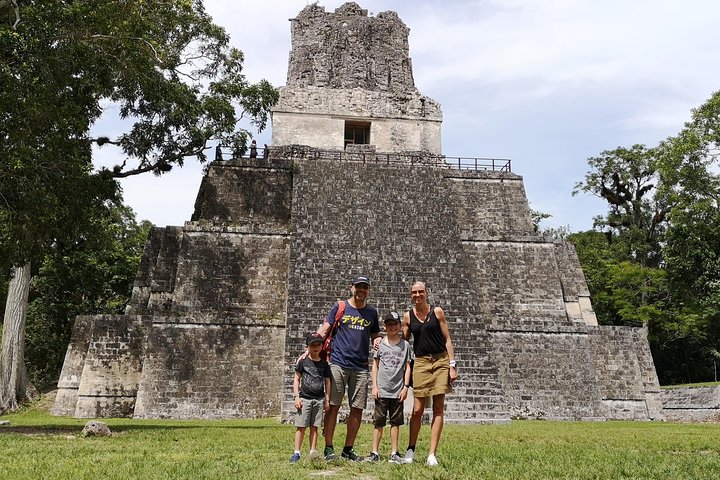 Tikal, la Grande Place et le Mundo Perdido (photo 2)