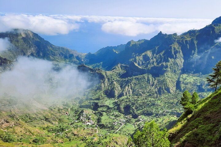 Trek de Cova à la vallée de Paúl (photo 2)