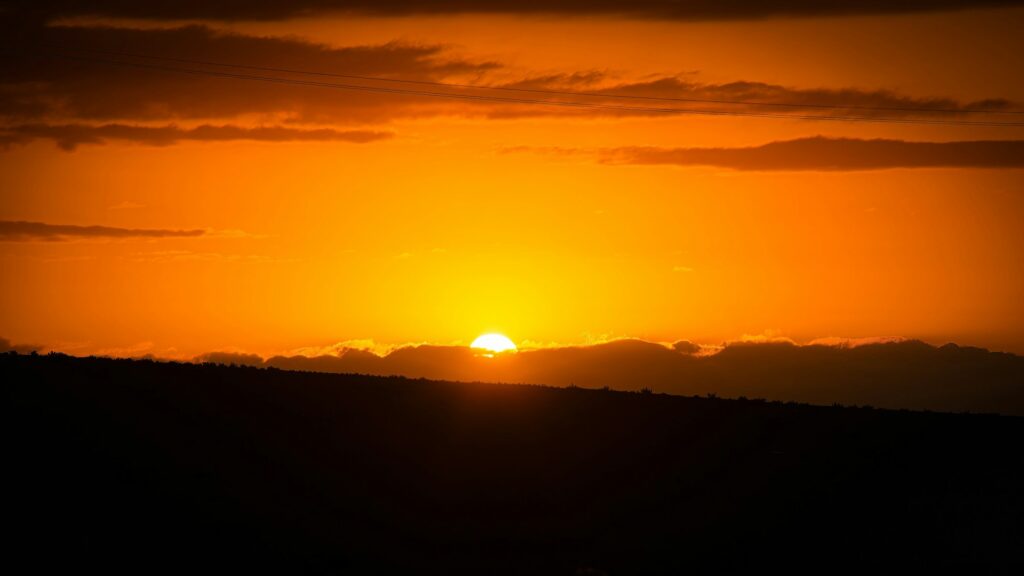 Désert d'Agafay au coucher du soleil près de Marrakech