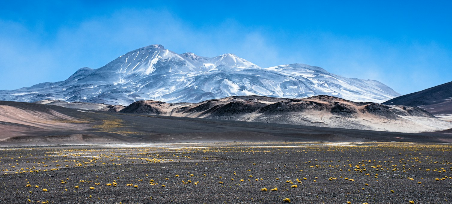 Plaine volcanique de la région d'Atacama