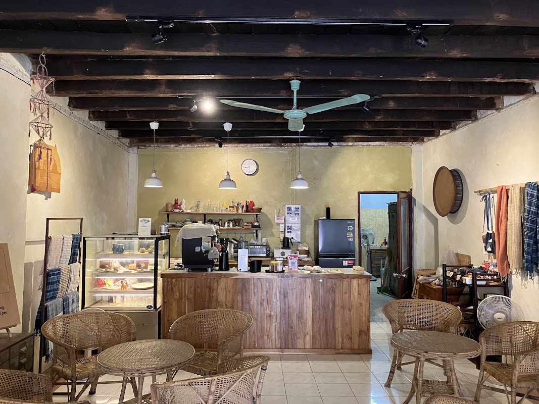124 Thaluang Coffee – Thaluang Coffee, Pakse, Laos (photo 1)