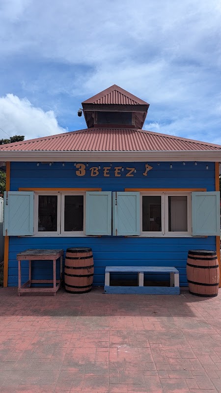 3Beez Beach Restaurant & Bar – Soufrière, Sainte-Lucie (photo 3)