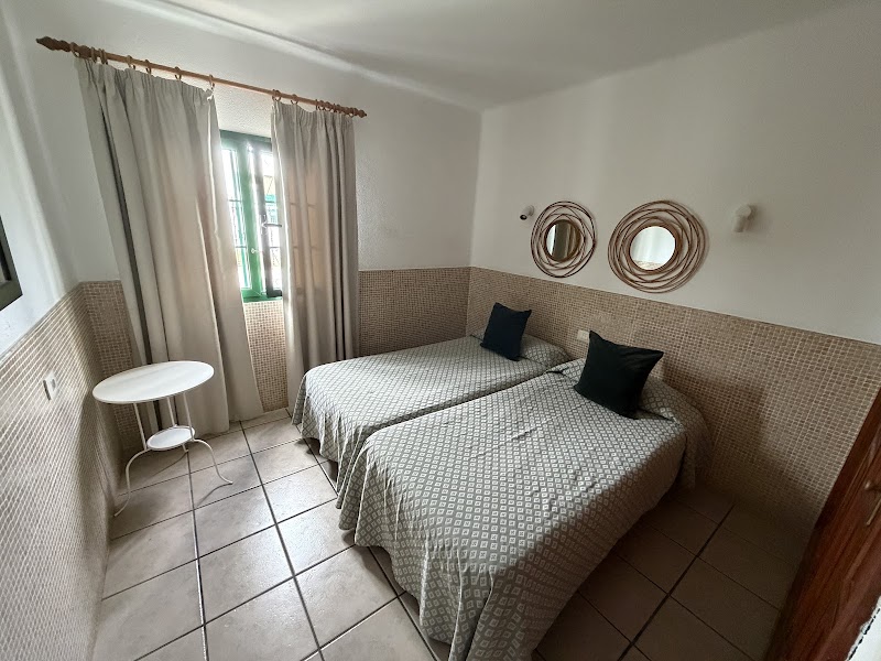 Apartamentos Acuario Sol – Calle de Rociega, 46, Puerto del Carmen (photo 2)