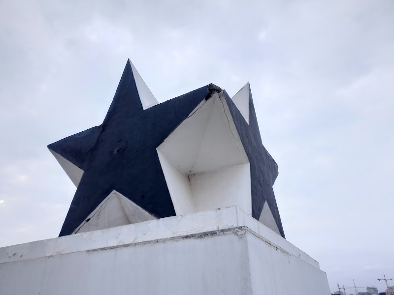 Arche de l'Indépendance – Black Star Square, Ridge, Accra, Ghana (photo 3)