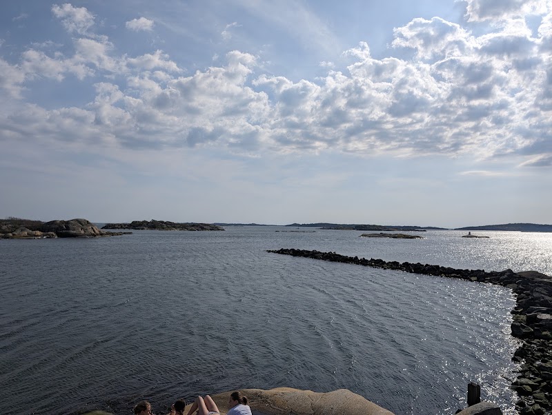 Archipel sud de Göteborg : Brännö et Styrsö – Saltholmsgatan 83, 426 76 Västra Frölunda, Suède (photo 2)