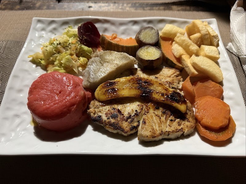 Atelier Bar Restaurante made in Sampadiu – 4XXP+HGC, Paul, Cabo Verde (photo 2)