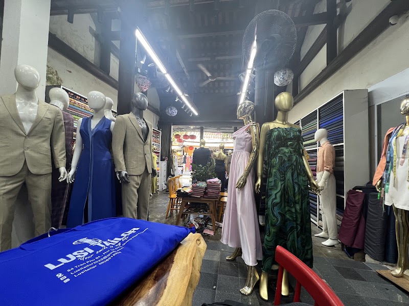 Atelier de couture sur mesure Lusi Tailor Shop – Hội An, Đà Nẵng (photo 3)