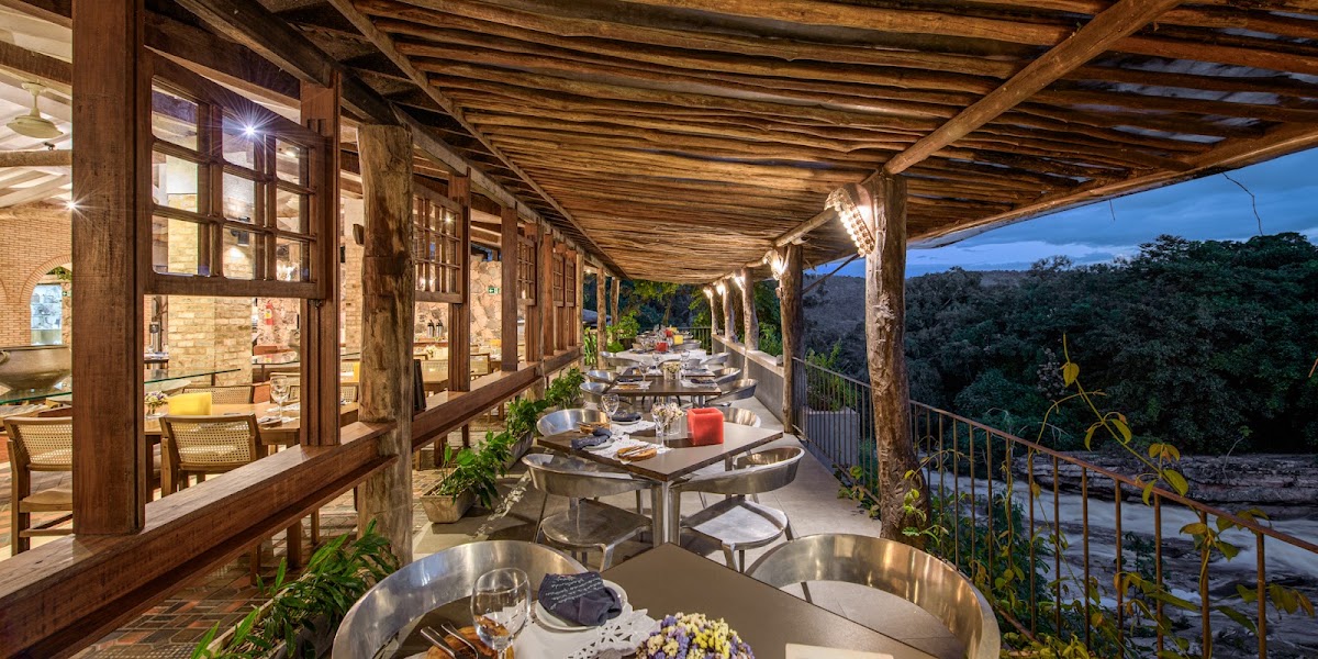 Azul Restaurante – Av. Sr. dos Passos, 1 - Centro, Lençóis - BA, 46960-000, Brésil (photo 1)