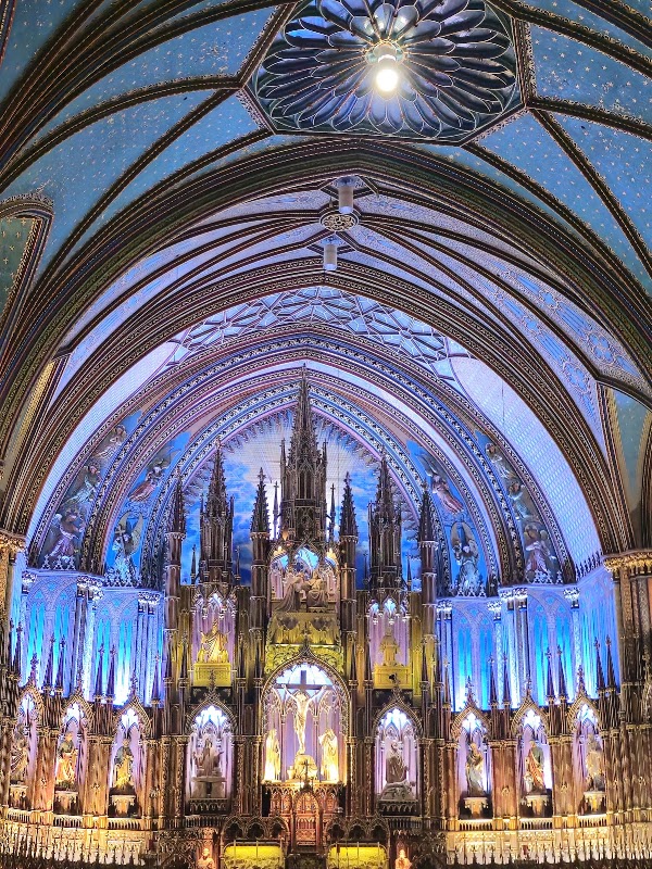 Basilique Notre-Dame de Montréal – Basilique Notre-Dame, 110 rue Notre-Dame Ouest, Montréal, QC H2Y 1T1, Canada (photo 1)