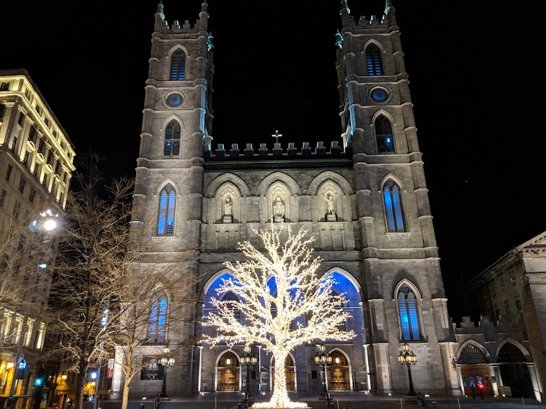 Basilique Notre-Dame de Montréal – Basilique Notre-Dame, 110 rue Notre-Dame Ouest, Montréal, QC H2Y 1T1, Canada (photo 3)