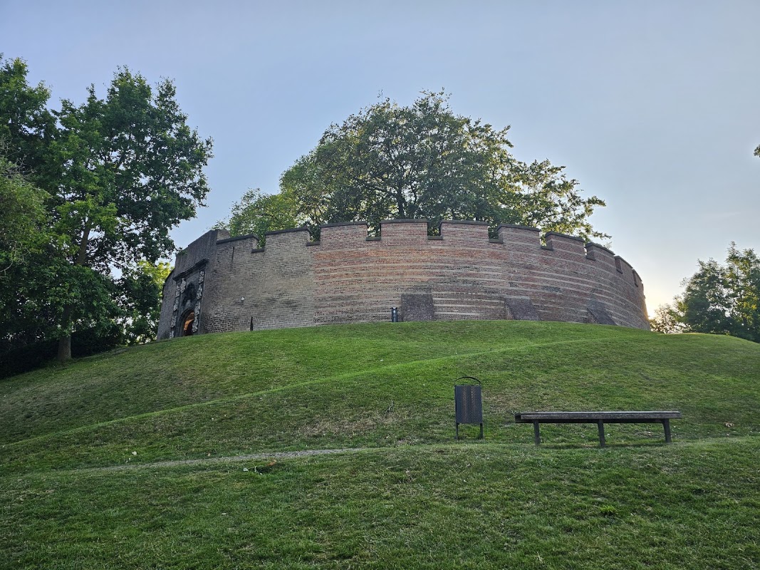 Burcht de Leyde – Van der Sterrepad 5, 2312 JS Leiden, Pays-Bas (photo 1)