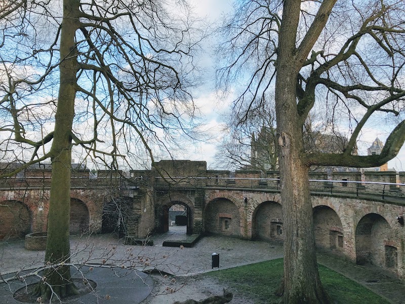Burcht de Leyde – Van der Sterrepad 5, 2312 JS Leiden, Pays-Bas (photo 3)