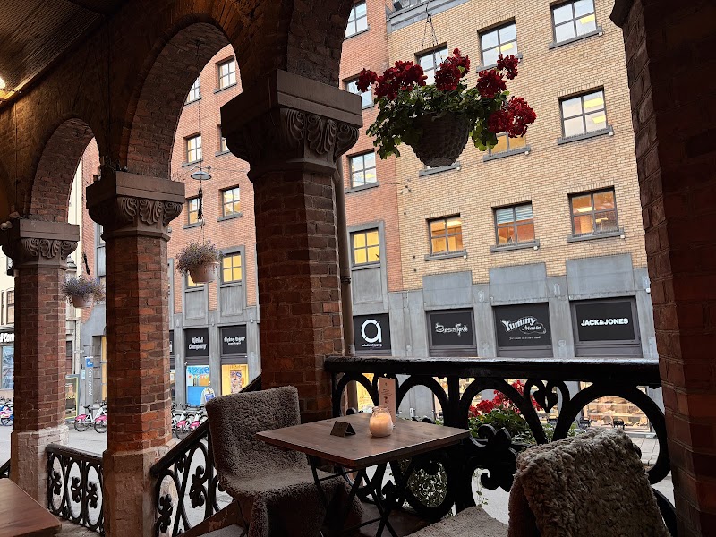 Café Cathedral – Dronningens gate 27, 0154 Oslo, Norvège (photo 2)