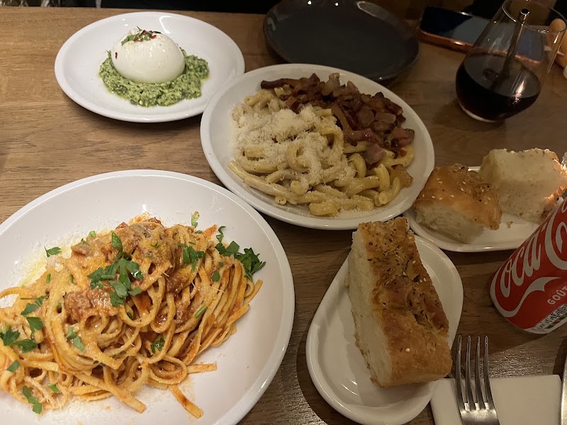 Capucci - Trattoria – 21 Rue Joubert, 75009 Paris, France (photo 3)