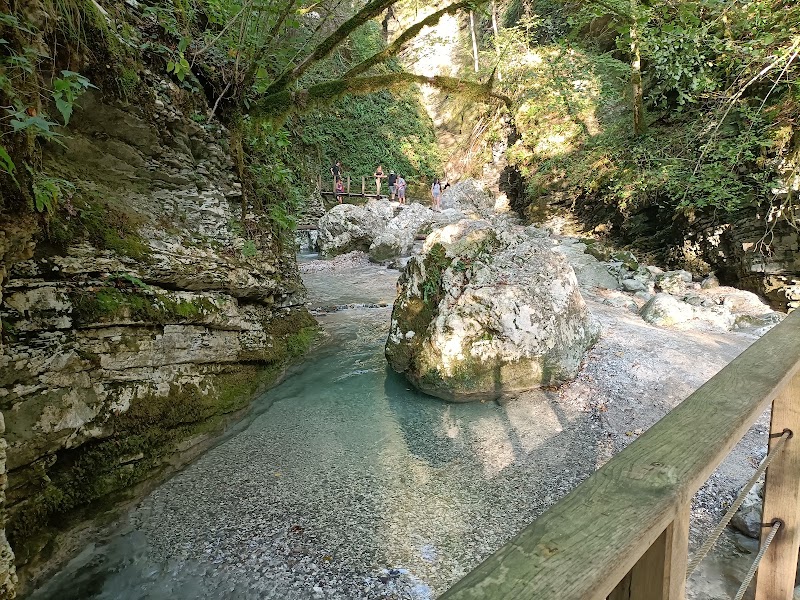 Cascade de Kozjak – Soška pot, 5222 Kobarid, Slovenia (photo 2)
