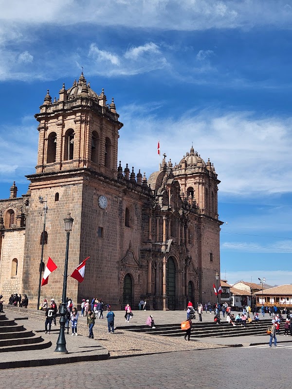 Cathédrale de Cusco – Plaza de Armas, Cusco, Pérou (photo 2)