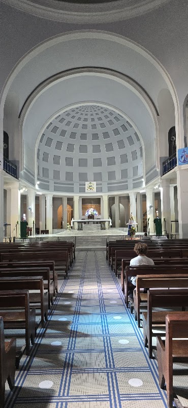 Cathédrale du Souvenir africain – Rue de la République, Dakar, Sénégal (photo 2)