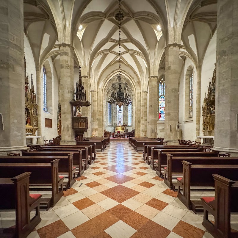 Cathédrale Saint-Martin – Rudnayovo námestie 4549/1, 811 01 Bratislava, Slovaquie (photo 2)