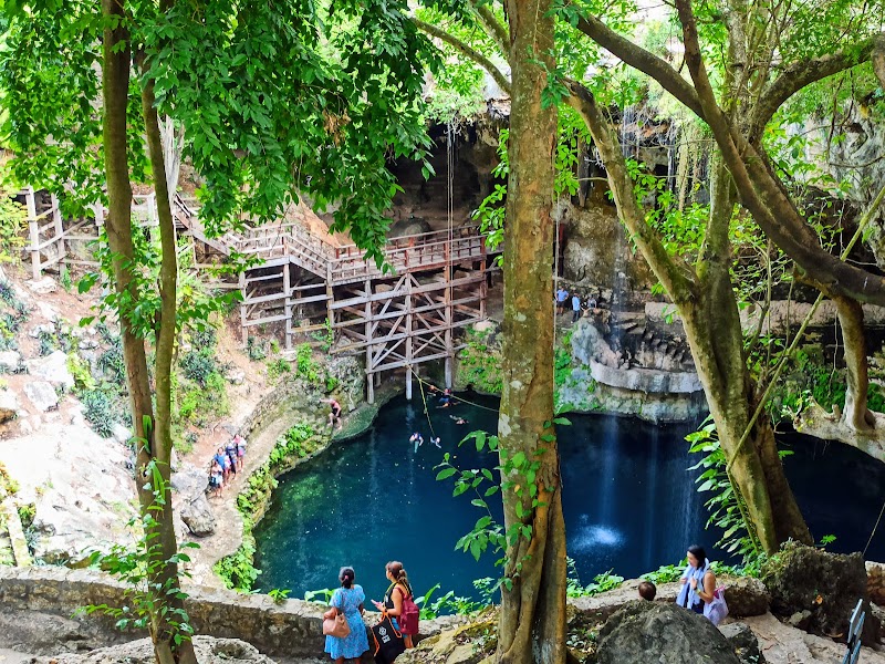 Cenote Zací – Calle 36, Valladolid, Yucatán, Mexique (photo 2)