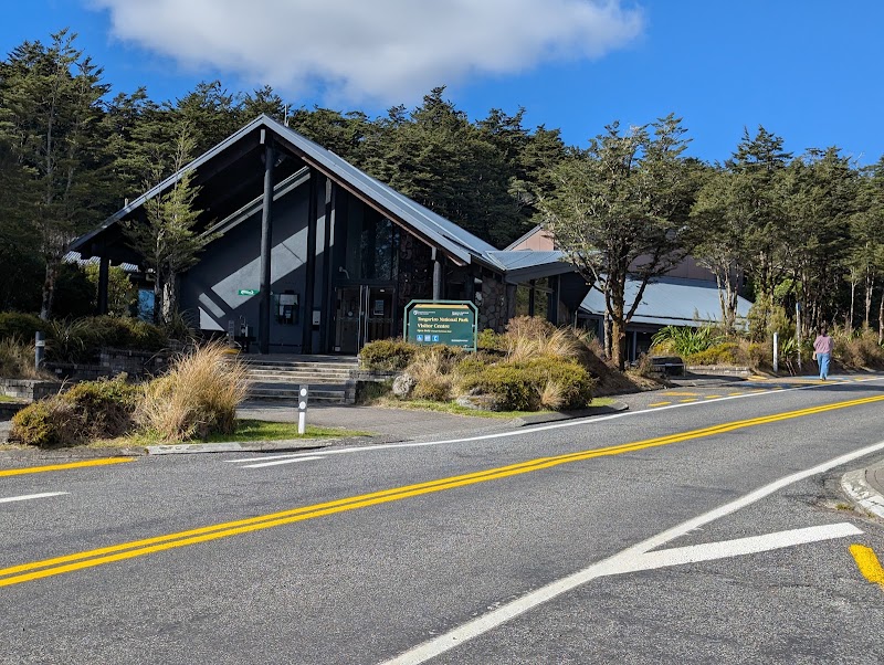 Centre d'accueil du parc de Tongariro – State Highway 48, Whakapapa Village, Nouvelle-Zélande (photo 2)