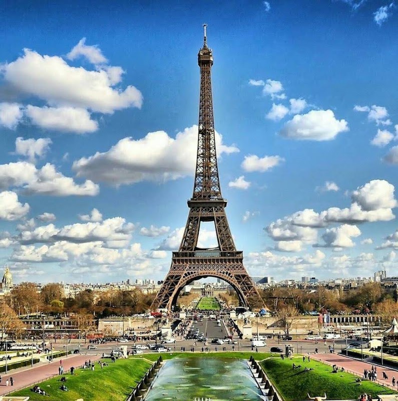 Champ-de-Mars – Champ de Mars, 75007 Paris, France (photo 2)