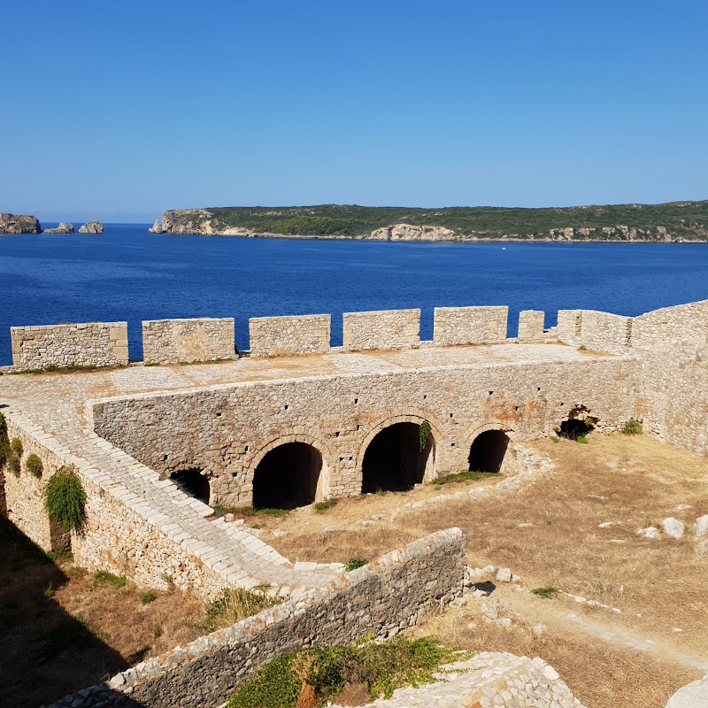 Citadelle et musée de Pylos (Niokastro) – Tsamadou, Pilos 240 01, Grèce (photo 1)