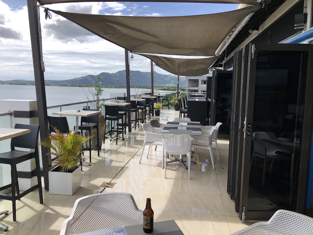 Club 57 & Bistro – Wailoaloa Road, Wailoaloa Beach, Nadi, Fidji (photo 1)