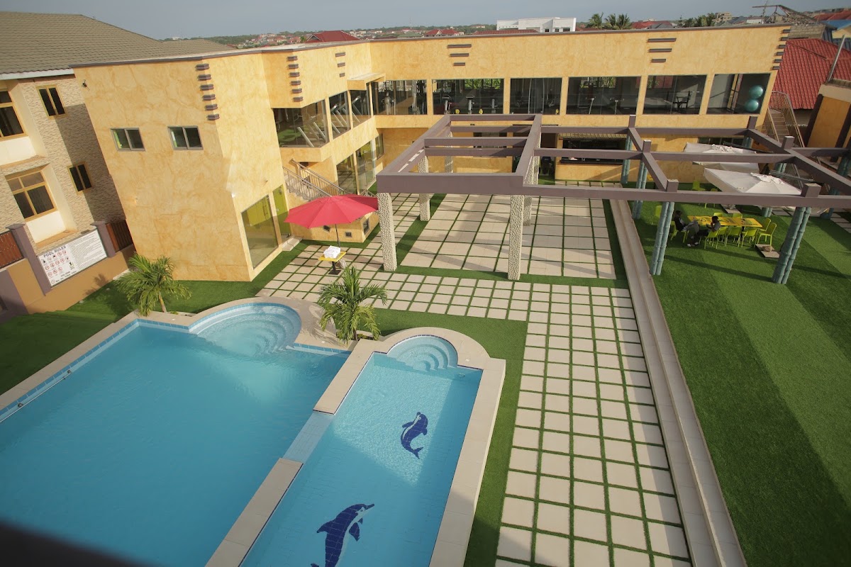 Cocktail and Dreams Hotel – Naijoe Street, Teshie (La), Accra, Ghana (photo 1)