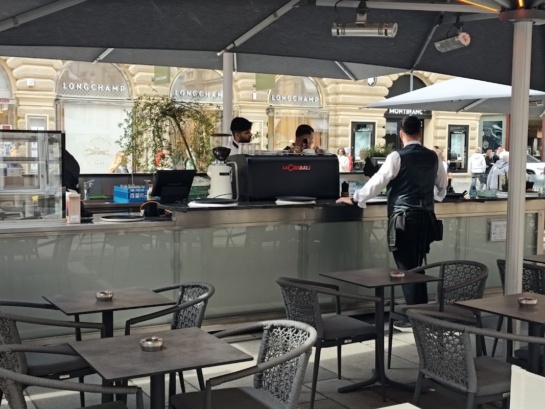 Dom Schnitzel – Graben, 1010 Vienne, Autriche (photo 1)