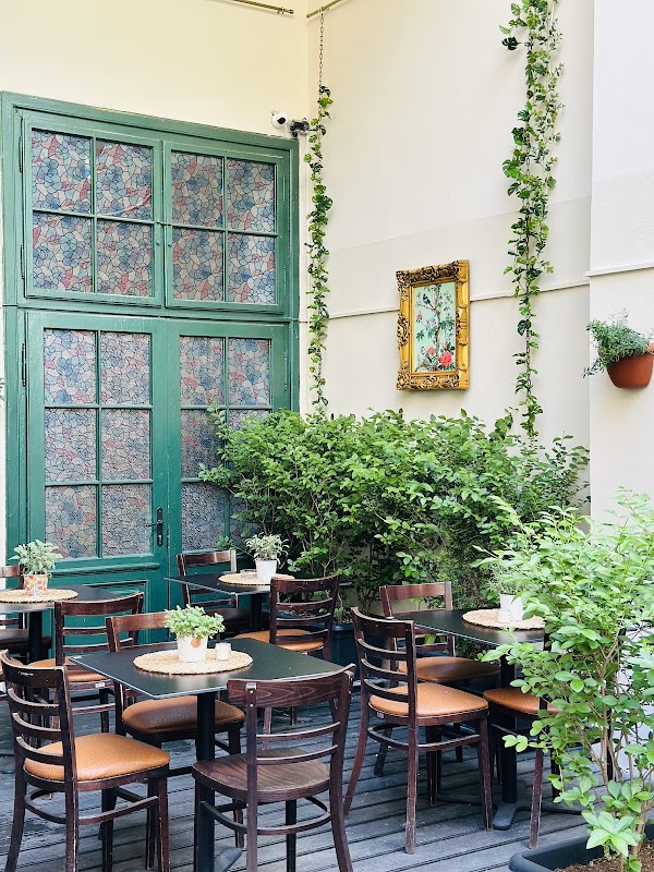 Downtown Garden – Panenská 680/31, 811 03 Bratislava, Slovaquie (photo 1)