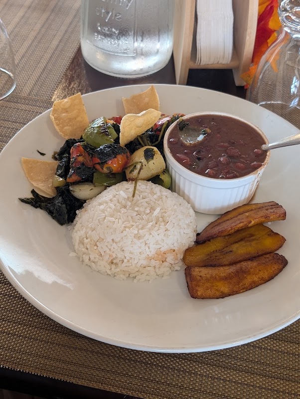 Erva's Restaurant – 4 Far W St, San Ignacio, Belize (photo 3)