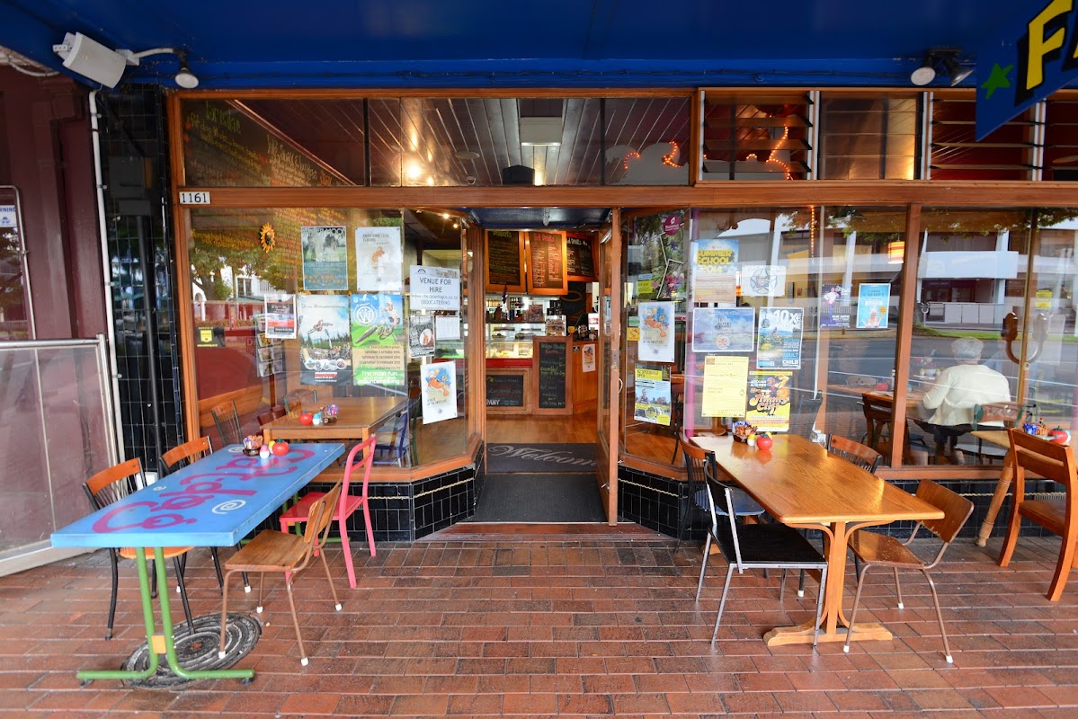 Fat Dog Cafe & Bar – 1161 Arawa Street, Rotorua, Nouvelle-Zélande (photo 1)