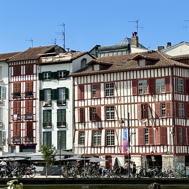 Fêtes du jeudi dans le Petit Bayonne – Petit Bayonne, rive droite de la Nive, 64100 Bayonne, France (photo 3)