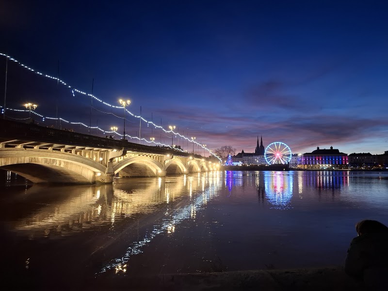 Fêtes du vendredi sur les quais de la Nive – Quais de la Nive, 64100 Bayonne, France (photo 3)