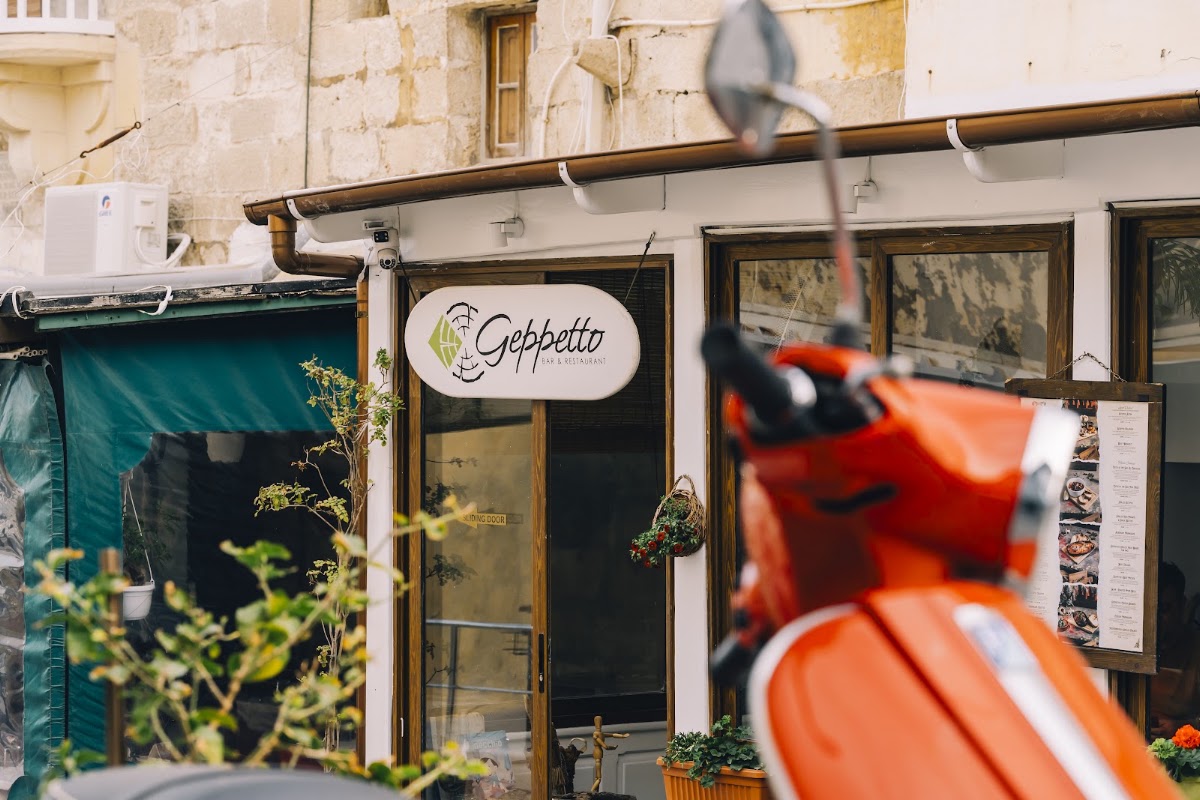 Geppetto Restaurant – 3 Triq Manoel de Vilhena, Għajnsielem, Gozo, Malte (photo 1)