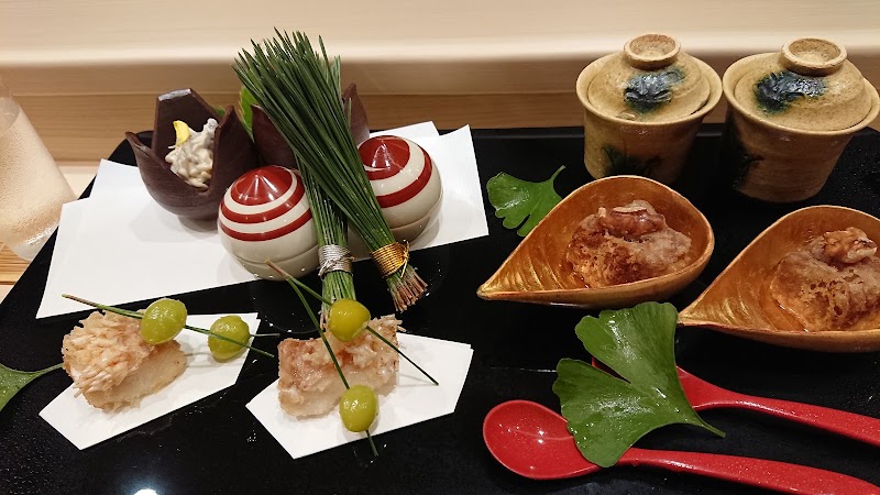 Ginza Yoshizawa – 1-chōme-13-8 Ginza, Chuo City, Tokyo 104-0061, Japan (photo 2)