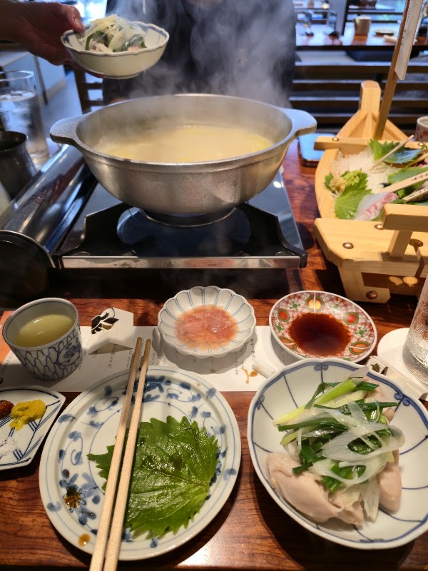 Hakata Mizutaki Toriden – Japan, 〒812-0027 Fukuoka, Hakata Ward, Shimokawabatamachi, 10−5 1F (photo 3)
