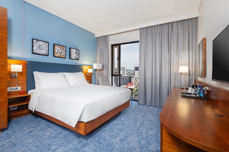 Hilton Garden Inn Windhoek – Reverend Michael Scott Street, Windhoek (photo 2)