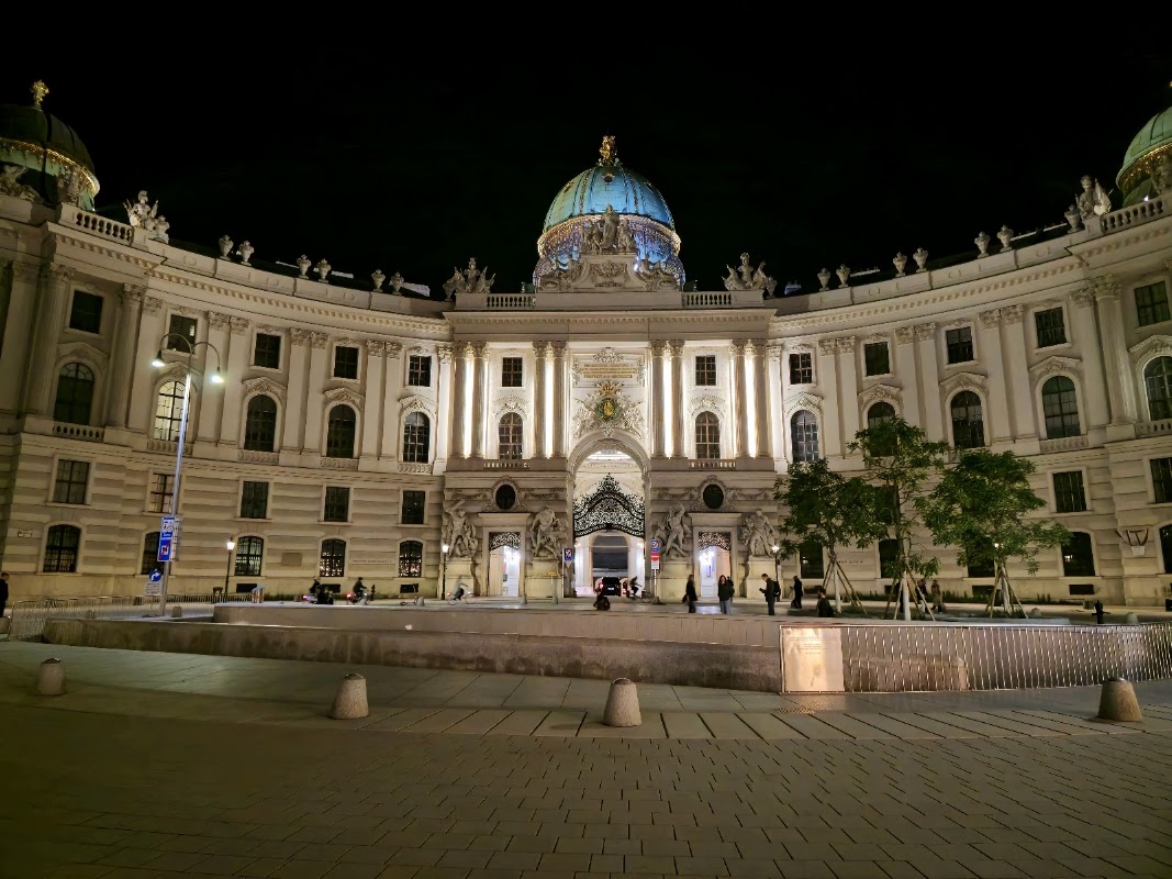 Hofburg et Burggarten (extérieurs) – Heldenplatz, 1010 Vienne, Autriche (photo 1)
