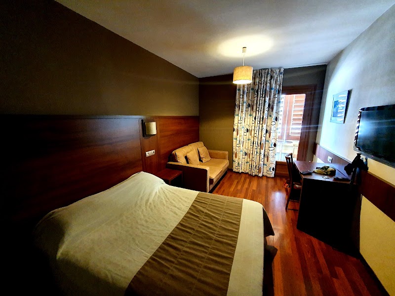 Hôtel Castel de Vergio – Col de Verghiu, D84, 20224 Vergio, France (photo 2)