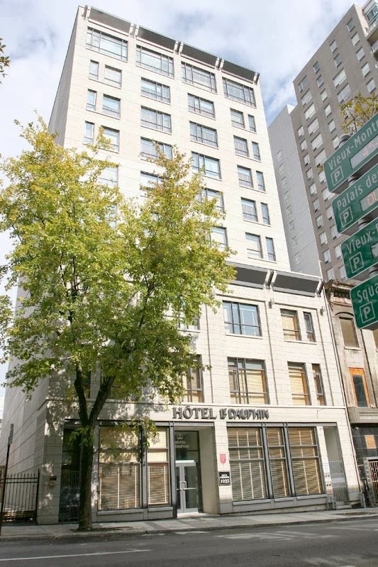 Hôtel Le Dauphin, Montréal Centre-Ville – 1025 rue De Bleury, Montréal, QC, Canada (photo 1)