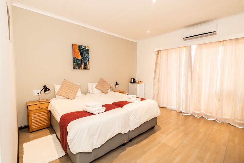 Hotel Uhland – 147 Dr. Kenneth David Kaunda Street, Windhoek (photo 2)