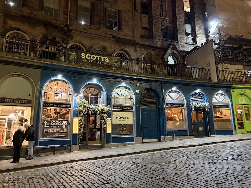 Howies Victoria Street – 10-14 Victoria Street, Édimbourg EH1 2HG (photo 2)