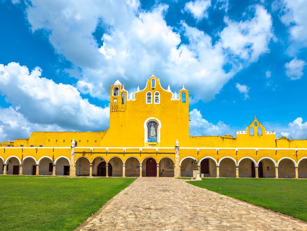 Izamal – Convento San Antonio de Padua, Izamal, Yucatán, Mexique (photo 1)