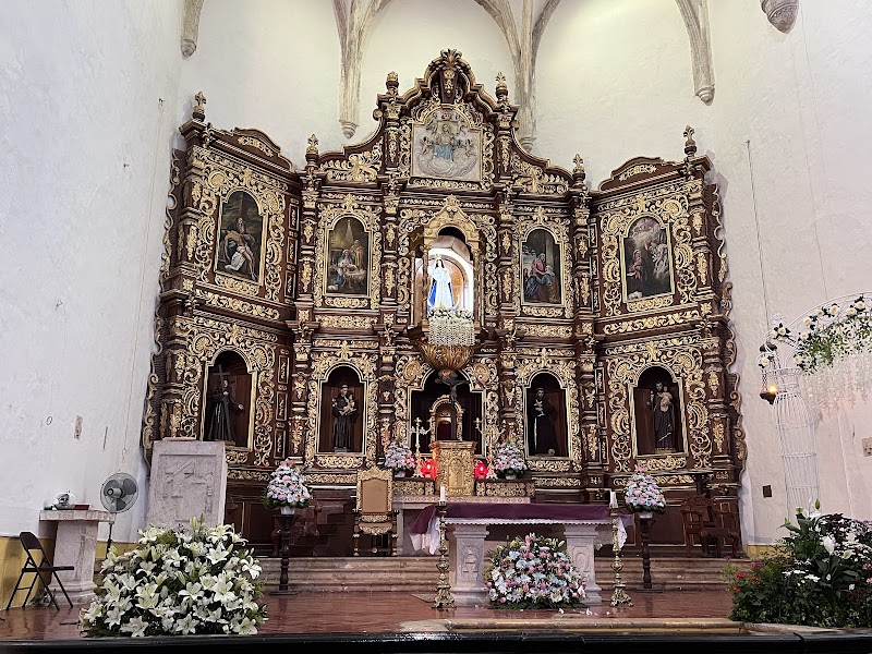 Izamal – Convento San Antonio de Padua, Izamal, Yucatán, Mexique (photo 3)
